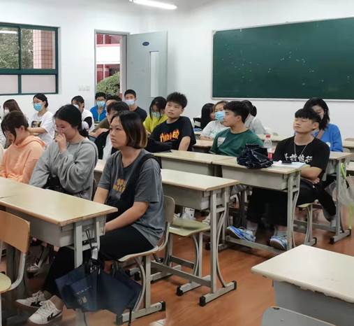 说明: 微信图片_20210914183808 说明: 微信图片_20210914183808