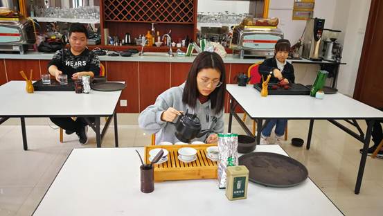 说明: 微信图片_20181111153758