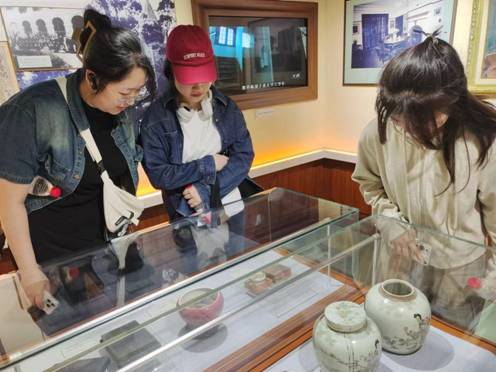 f58b4daf797e3f747b209f9d2b4741c f58b4daf797e3f747b209f9d2b4741c